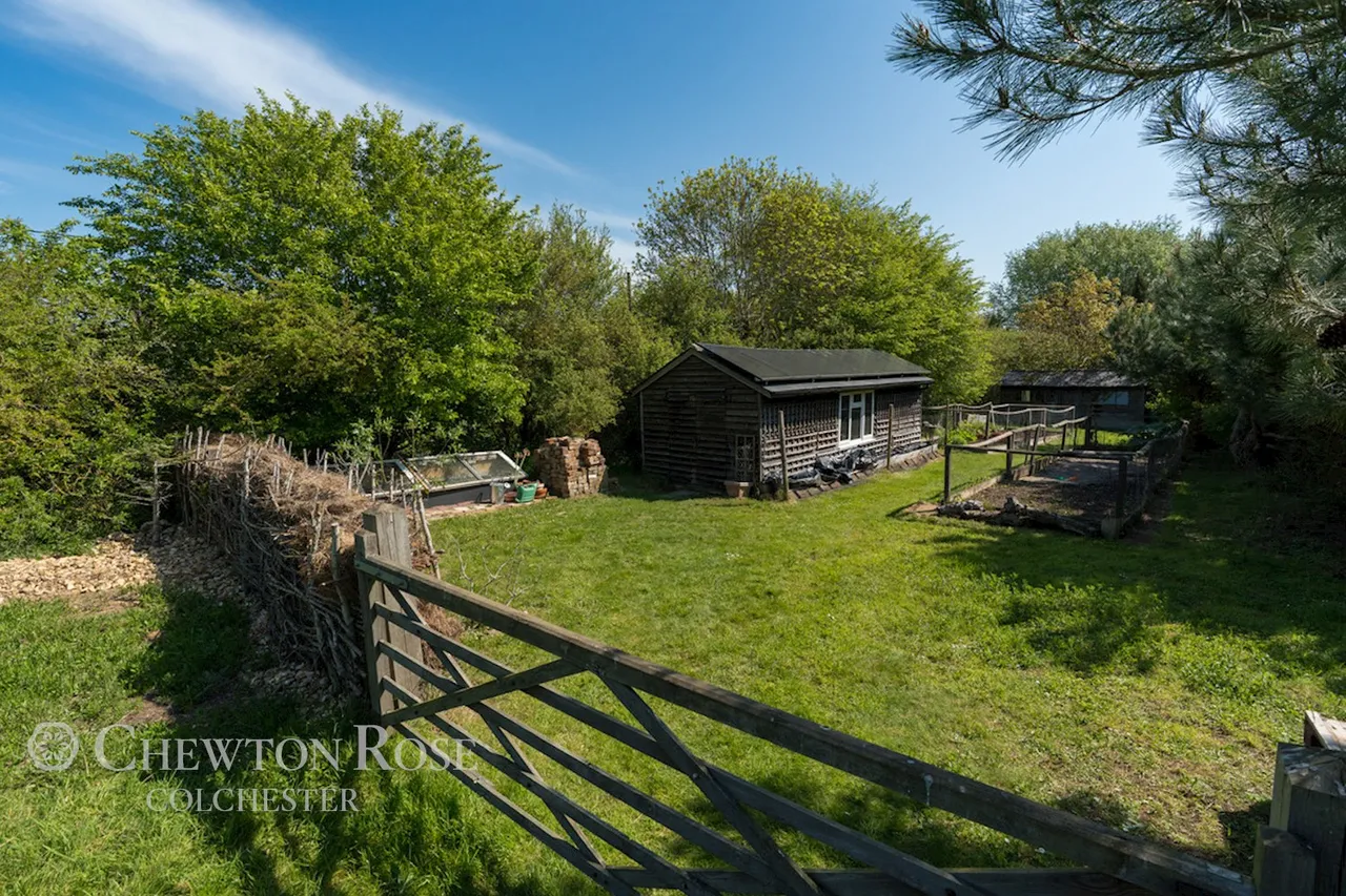Causeway End Road, Felsted, photo 33