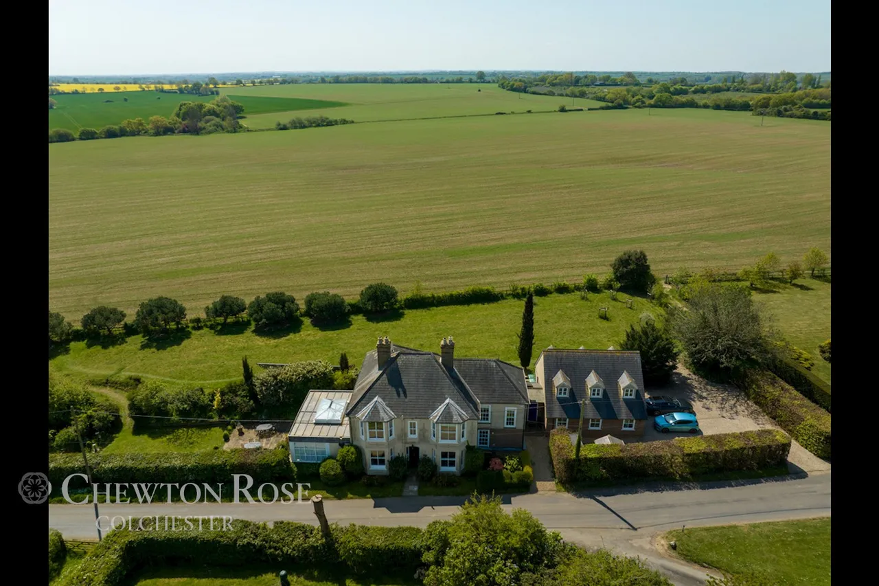 Causeway End Road, Felsted, photo 3
