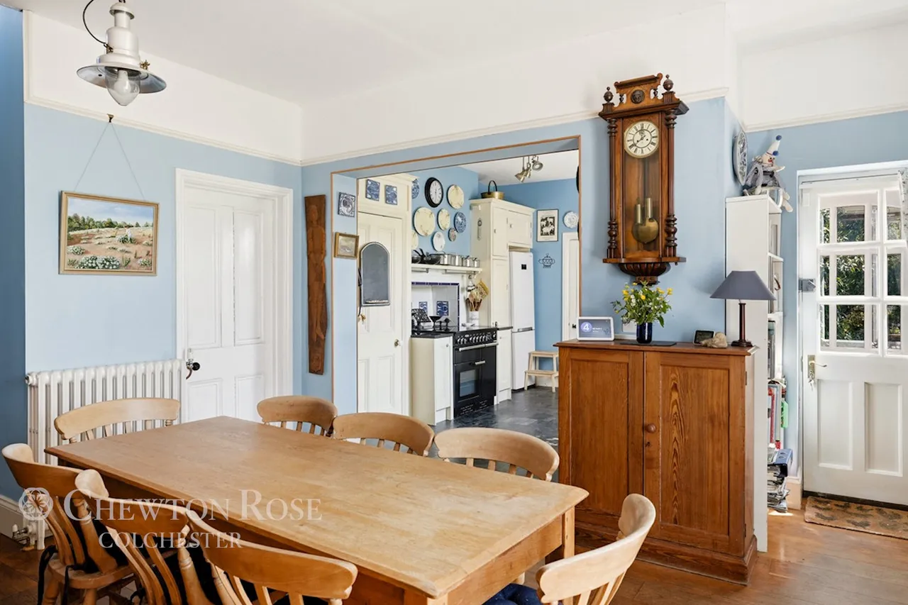 Causeway End Road, Felsted, photo 13