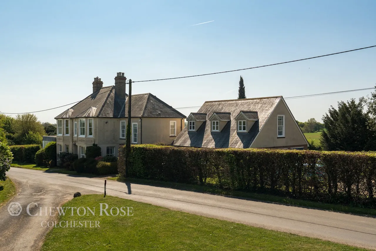 Causeway End Road, Felsted, photo 37