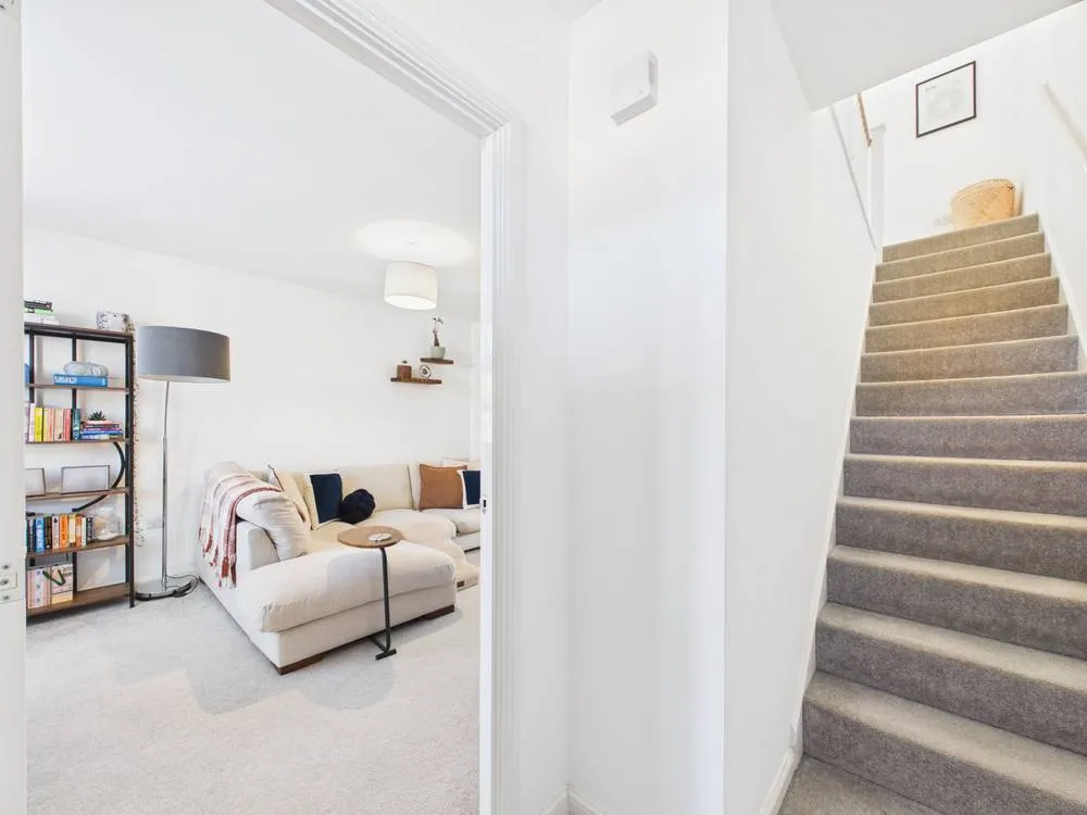 Broad Acre Road, Cheltenham, GL52, photo 4