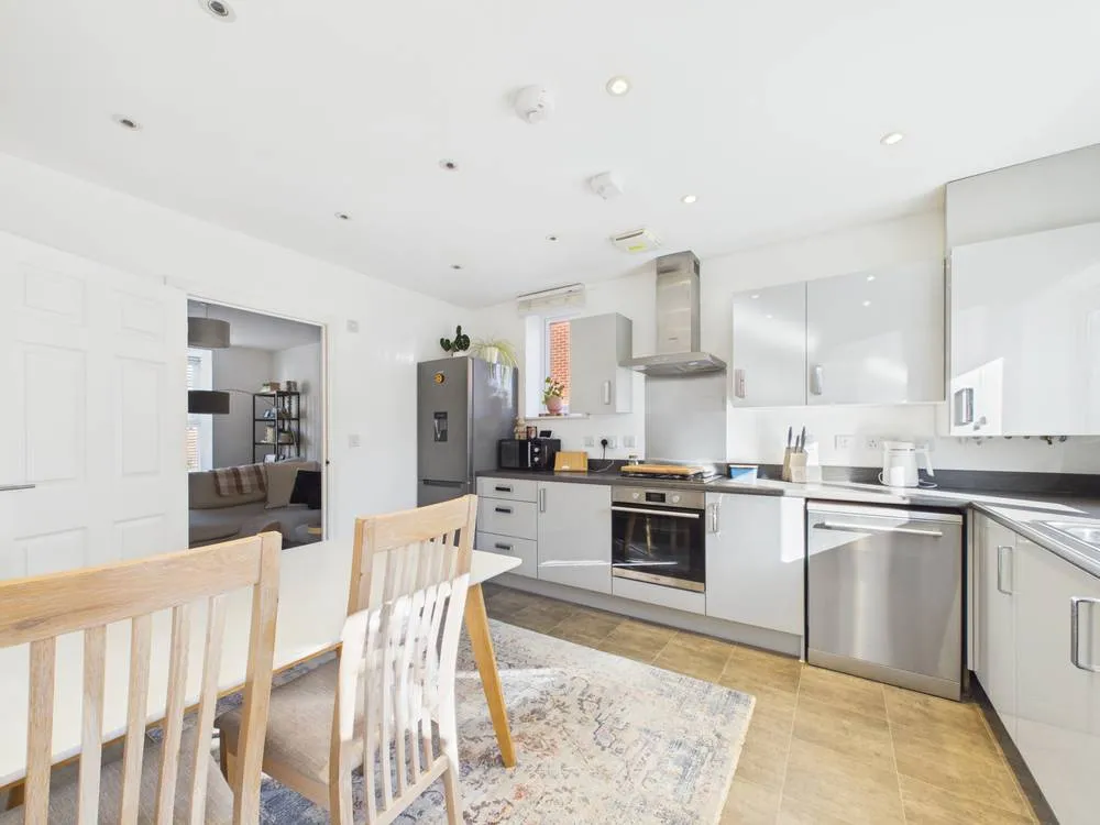 Broad Acre Road, Cheltenham, GL52, photo 6