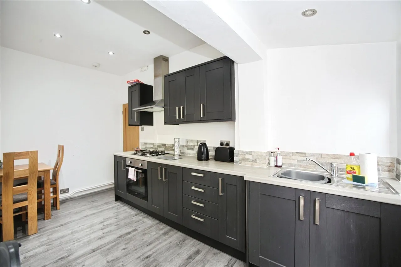 Risca Road, Newport, NP20, photo 5
