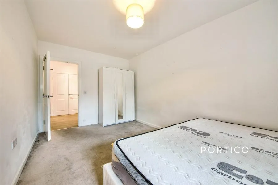 Hainault Road, Leytonstone, E11, photo 6