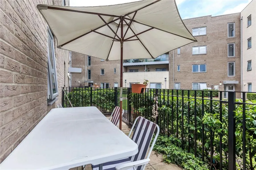 Hainault Road, Leytonstone, E11, photo 11