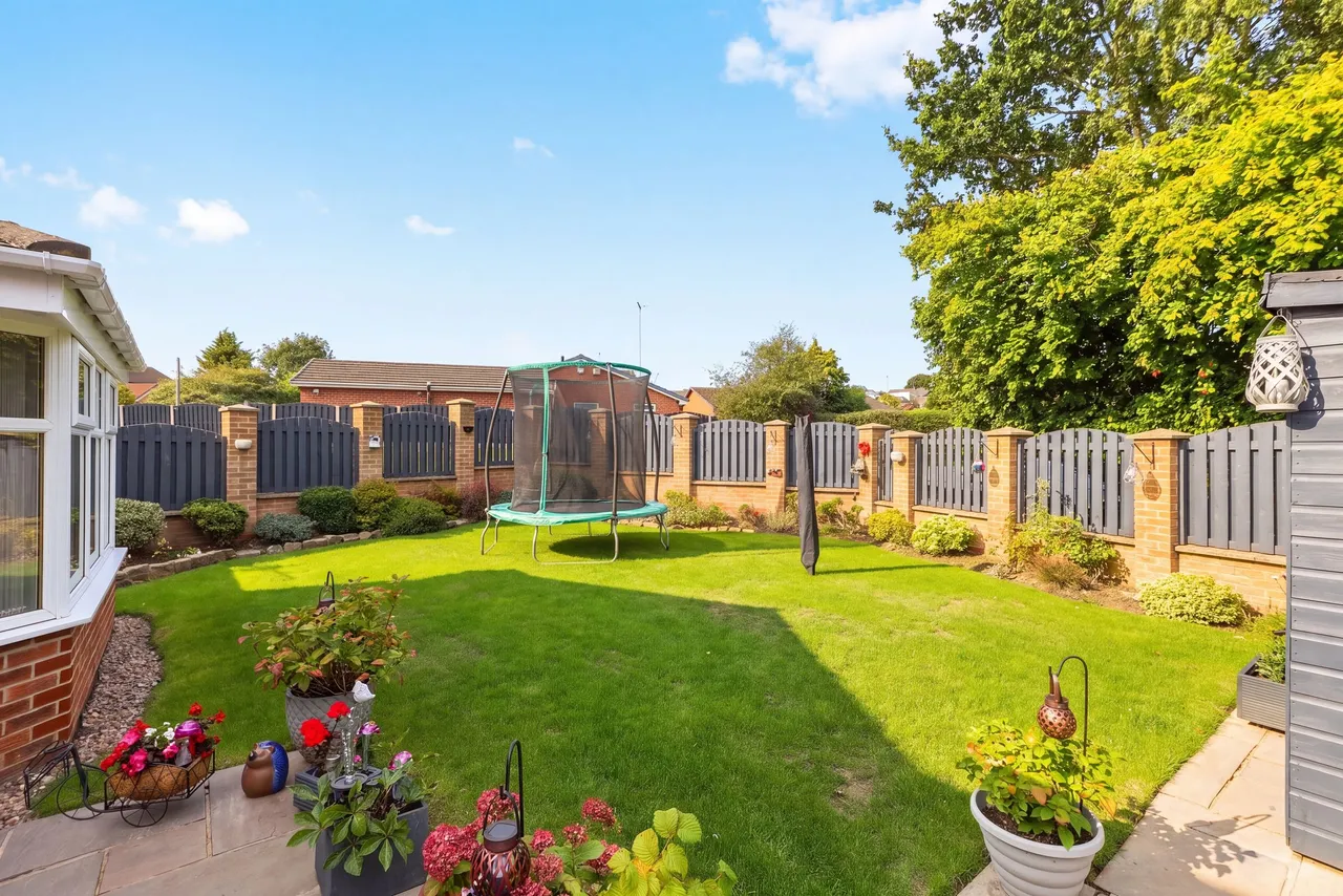 Stoneacre Drive, Sheffield, S12, photo 4