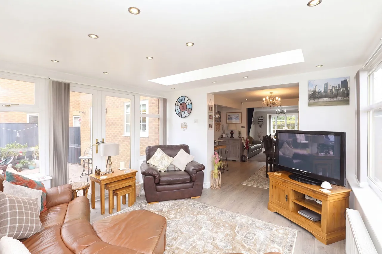 Stoneacre Drive, Sheffield, S12, photo 9