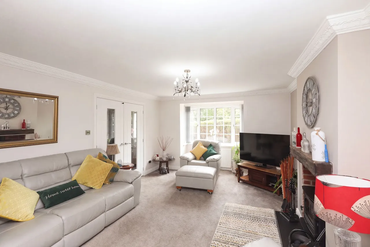 Stoneacre Drive, Sheffield, S12, photo 5