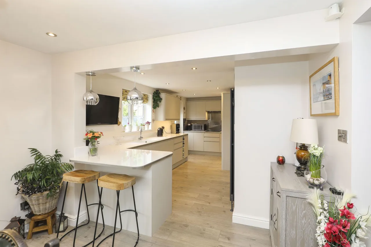 Stoneacre Drive, Sheffield, S12, photo 11