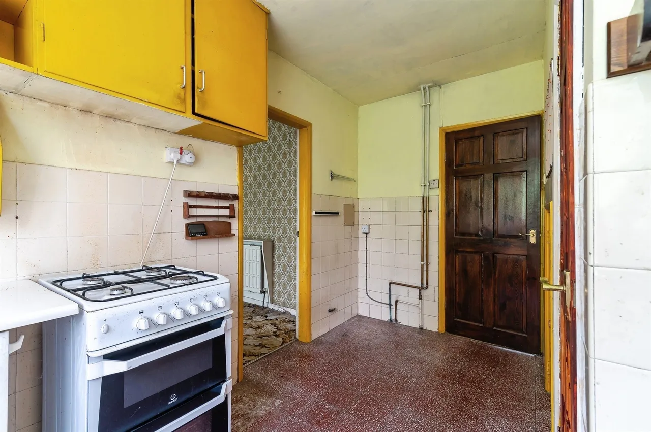 Norman Close, Beeston, NG9, photo 8