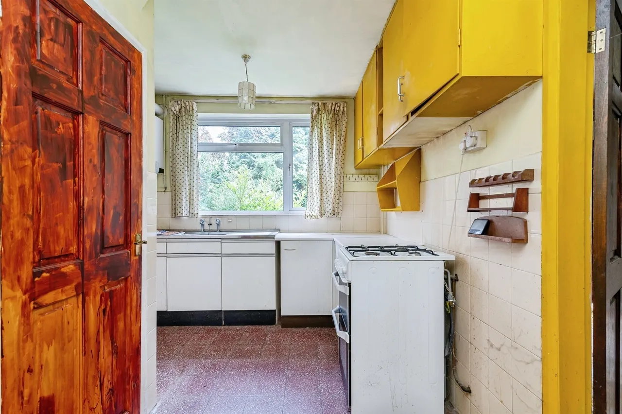 Norman Close, Beeston, NG9, photo 7
