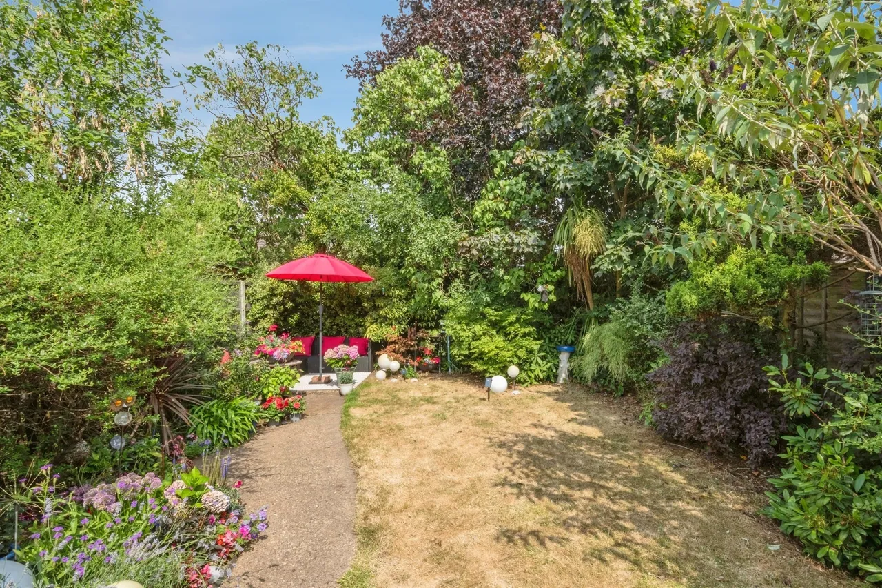 Chestnut Avenue, Wheatley Hills, DN2, photo 12