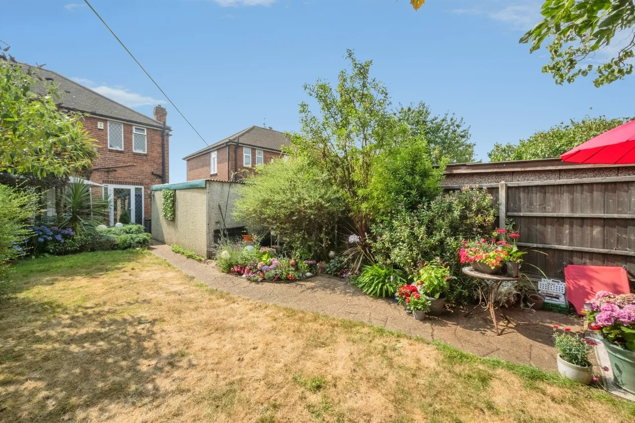 Chestnut Avenue, Wheatley Hills, DN2, photo 11