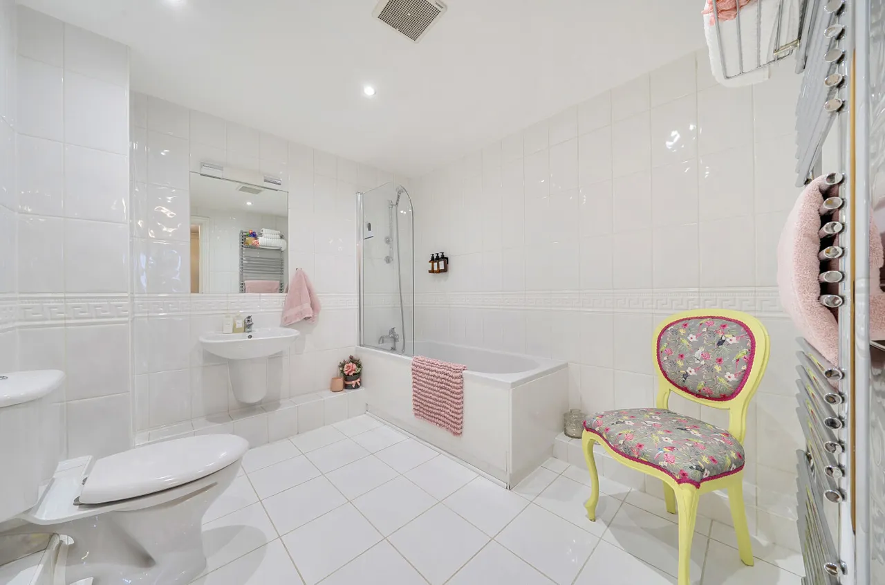 Canute Road, Southampton, SO14, photo 10
