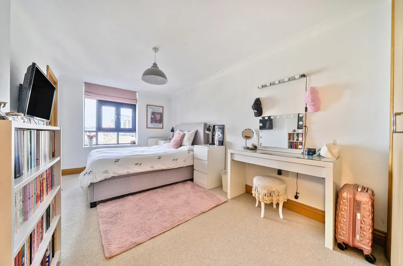 Canute Road, Southampton, SO14, photo 11