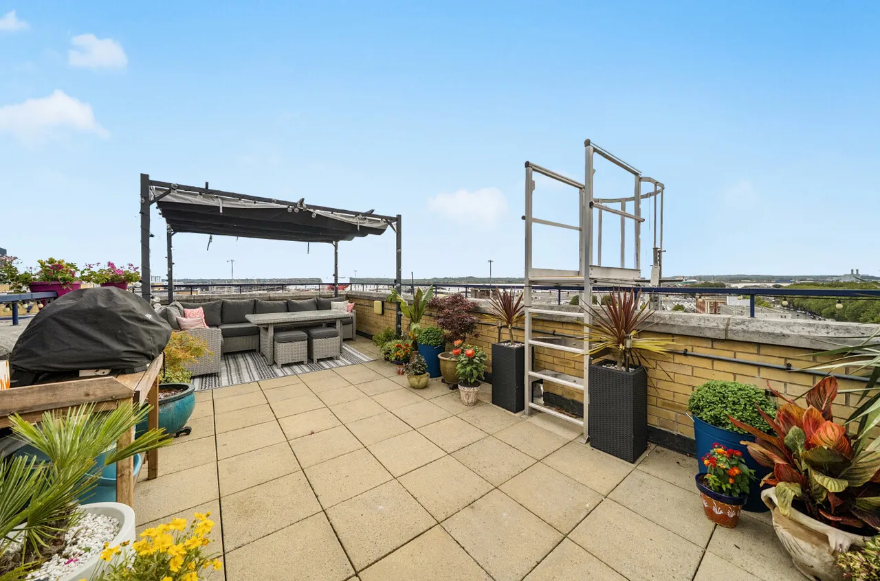 Canute Road, Southampton, SO14, photo 15