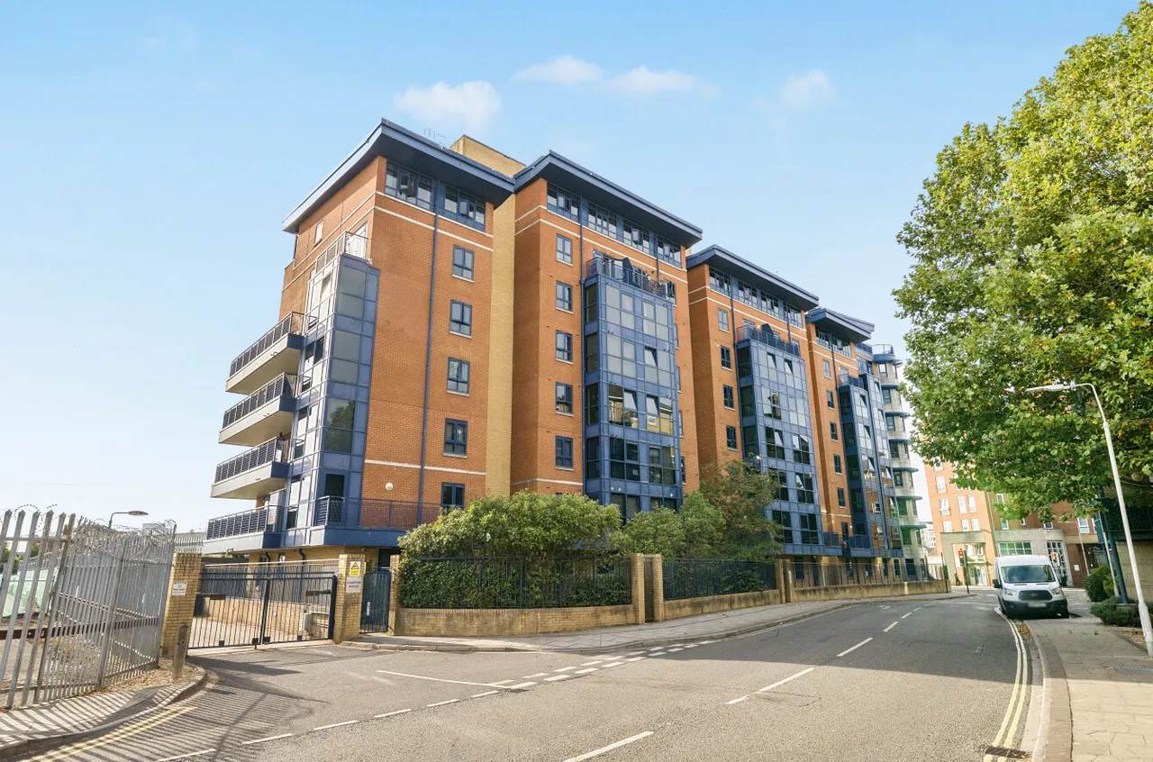 Canute Road, Southampton, SO14, photo 16