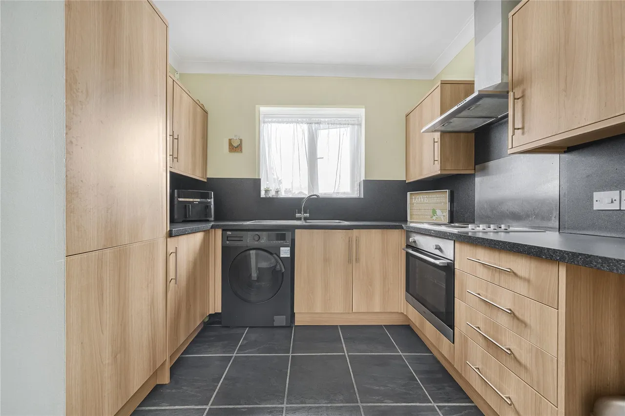 Church Street, Walton-On-Thames, KT12, photo 10