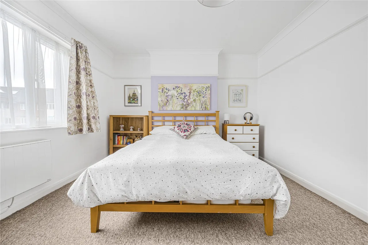 Church Street, Walton-On-Thames, KT12, photo 6
