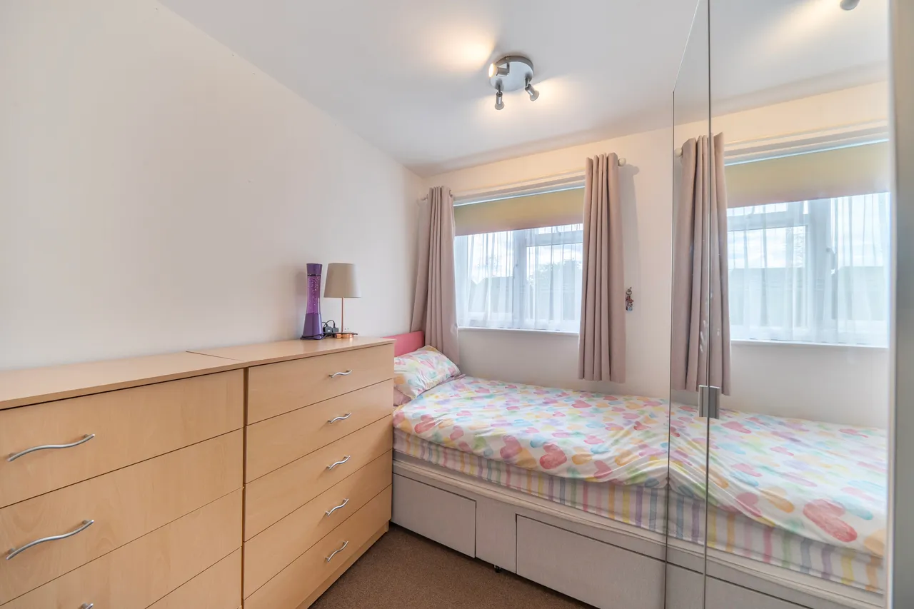 Wheelers Drive, Ruislip, HA4, photo 10
