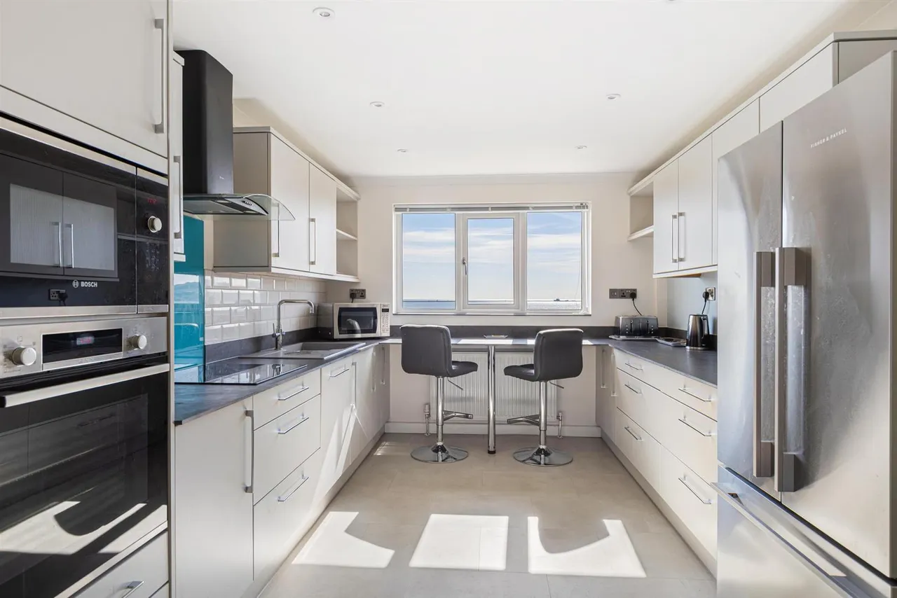 Redcliff View, Weymouth, DT4 8RW, photo 8