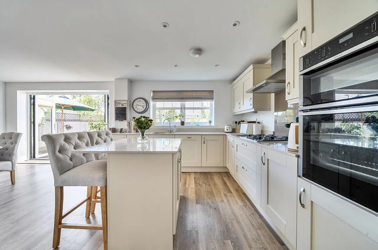 Longfield Drive, Wedmore, BS28, photo 7