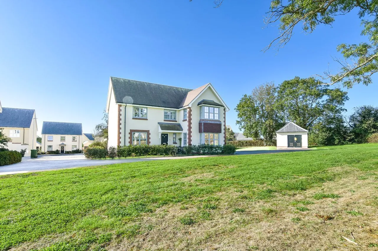 4 bed house for sale, Longfield Drive, Wedmore, BS28