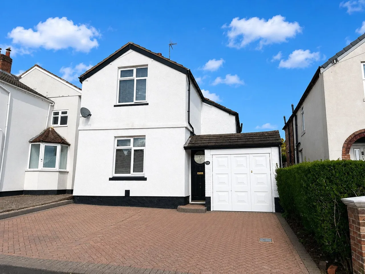 4 bed house for sale — Avenue Road, Cannock, Staffordshire, WS12