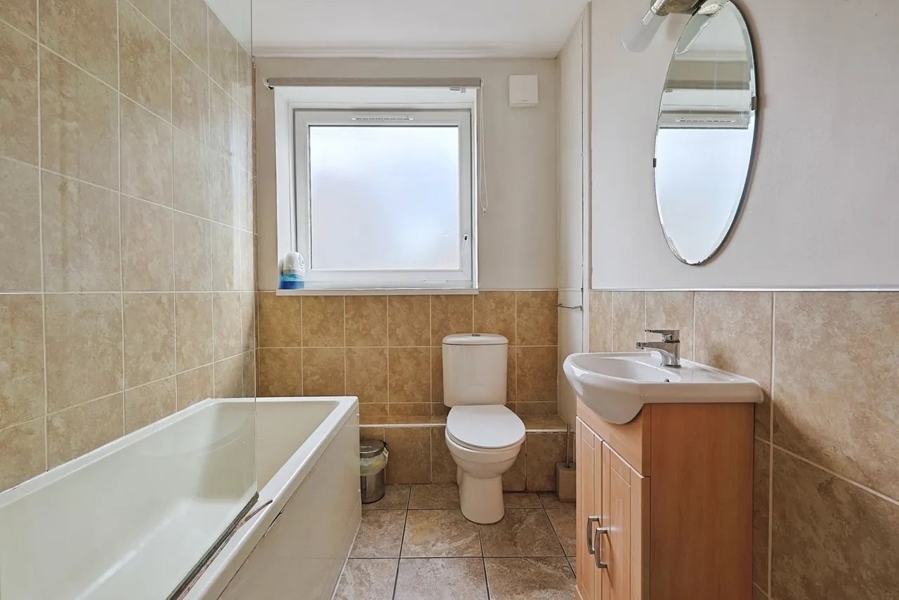 Lavender Hill, Battersea, London, SW11, photo 10