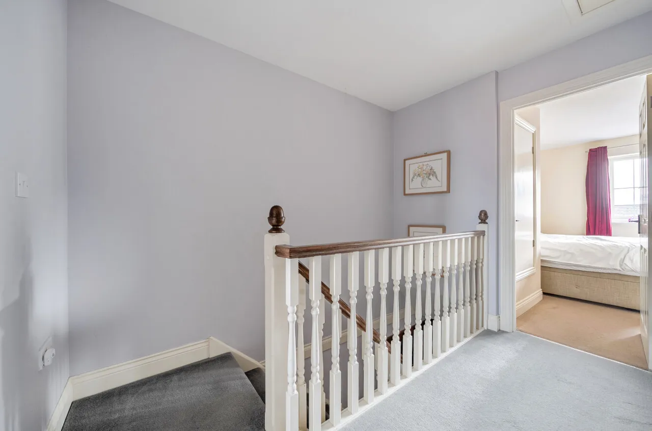 Bedford Drive, Fareham, PO14, photo 14