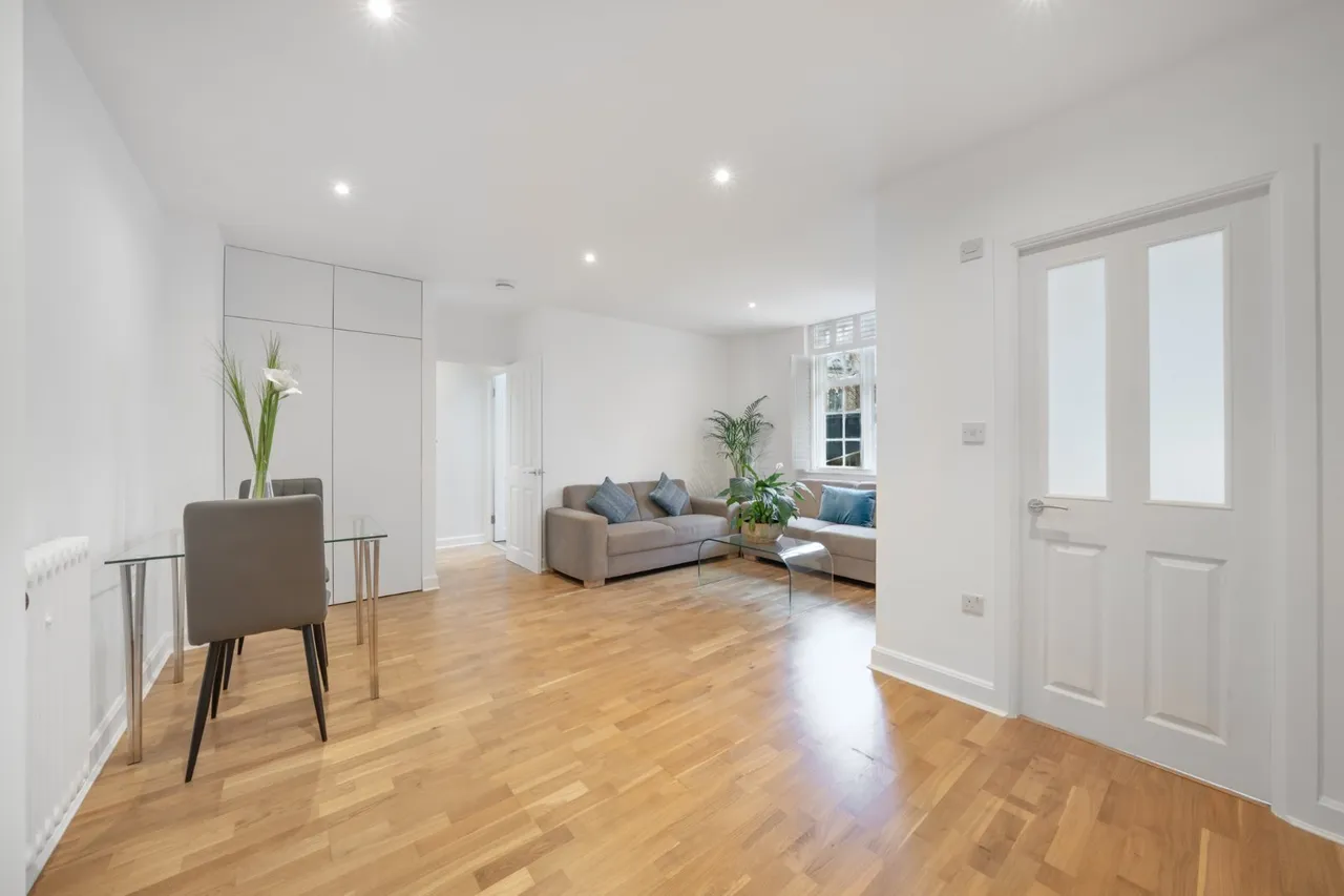 Abbey Road, St John's Wood, NW8, photo 8