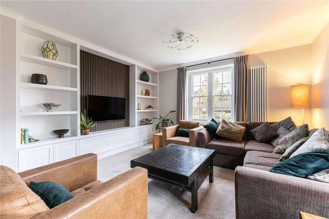 West Common, Harpenden, AL5, photo 4