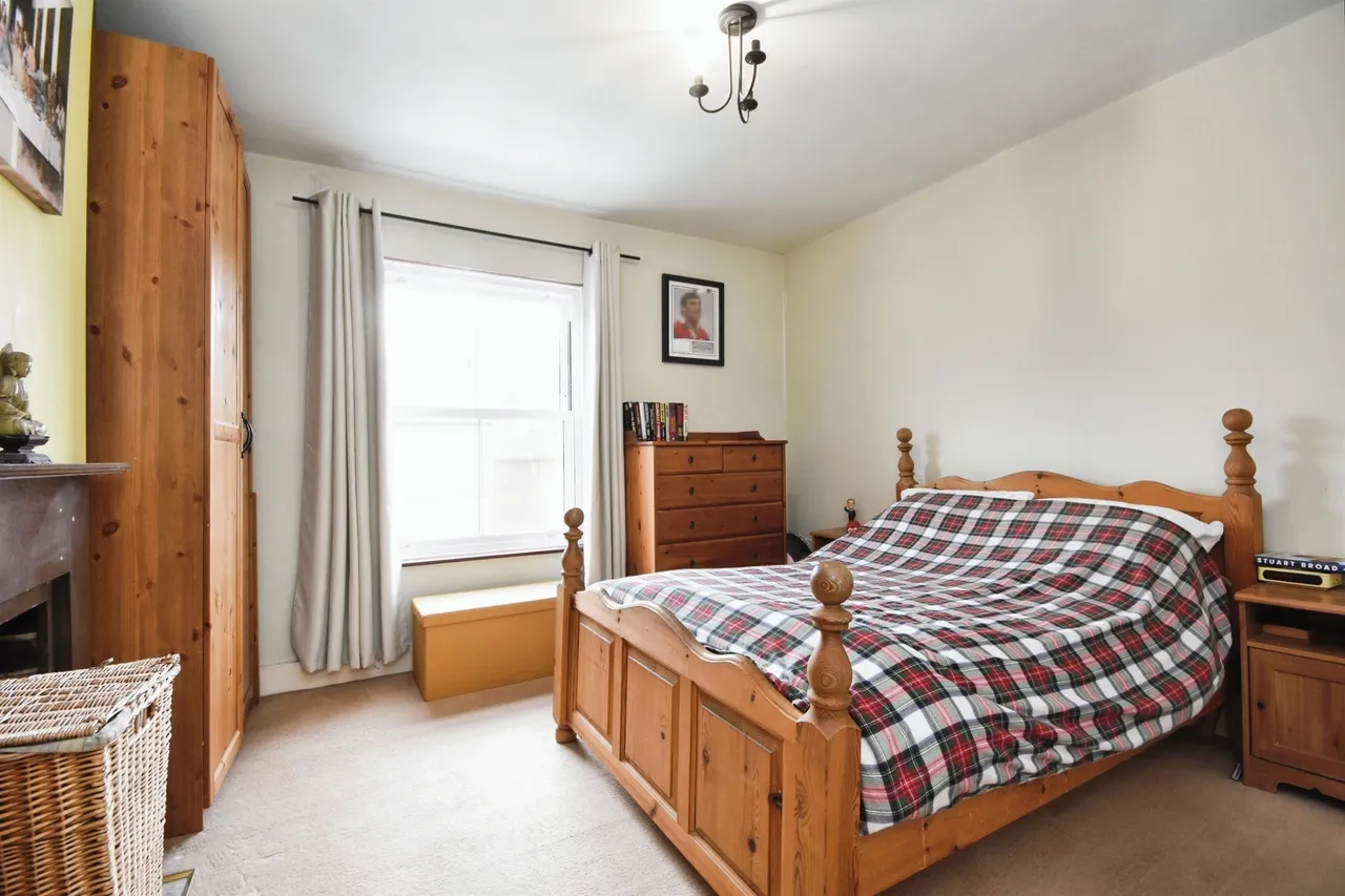 Chase Road, Brentwood, photo 12