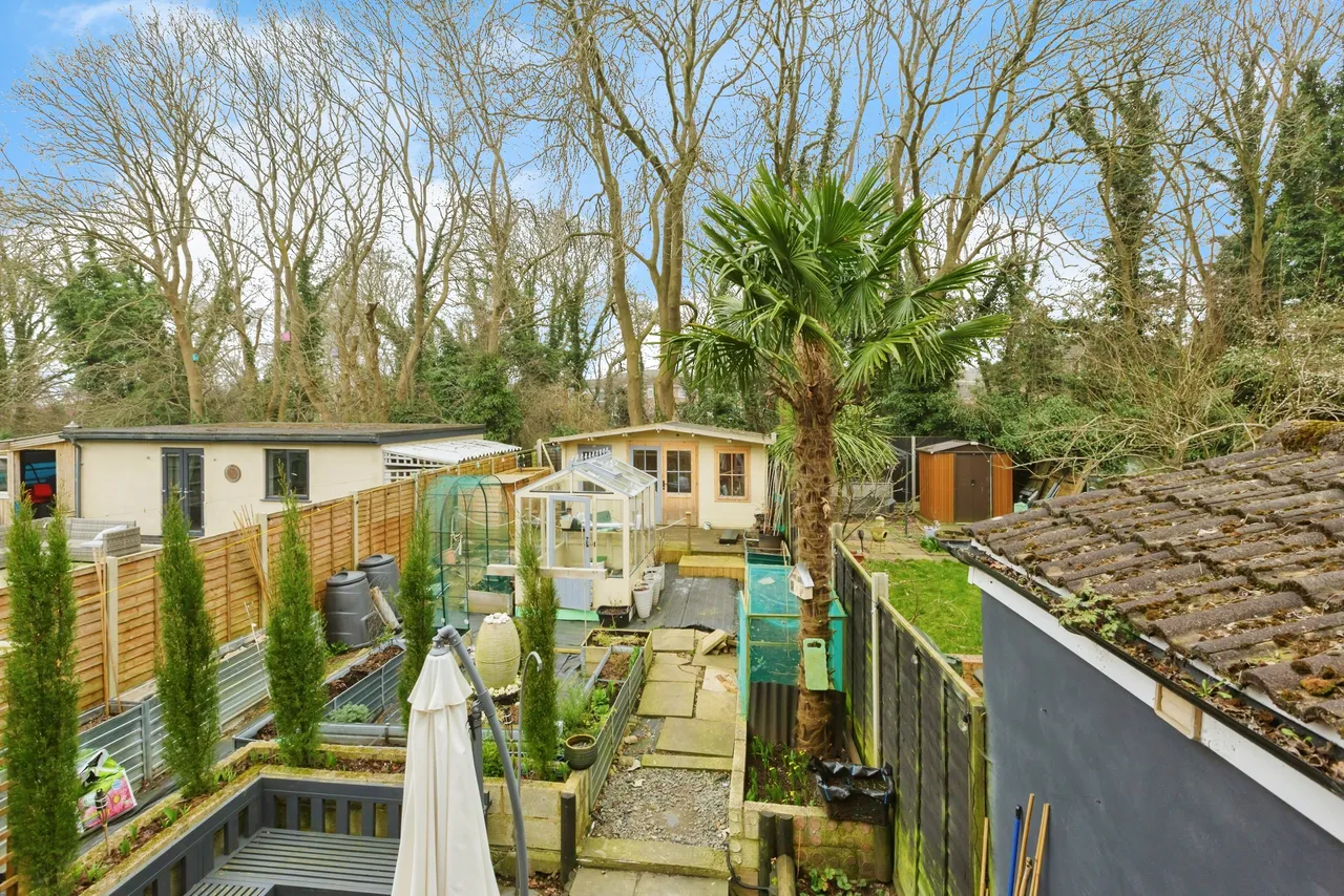 Kinross Avenue, Leicester, LE5, photo 13
