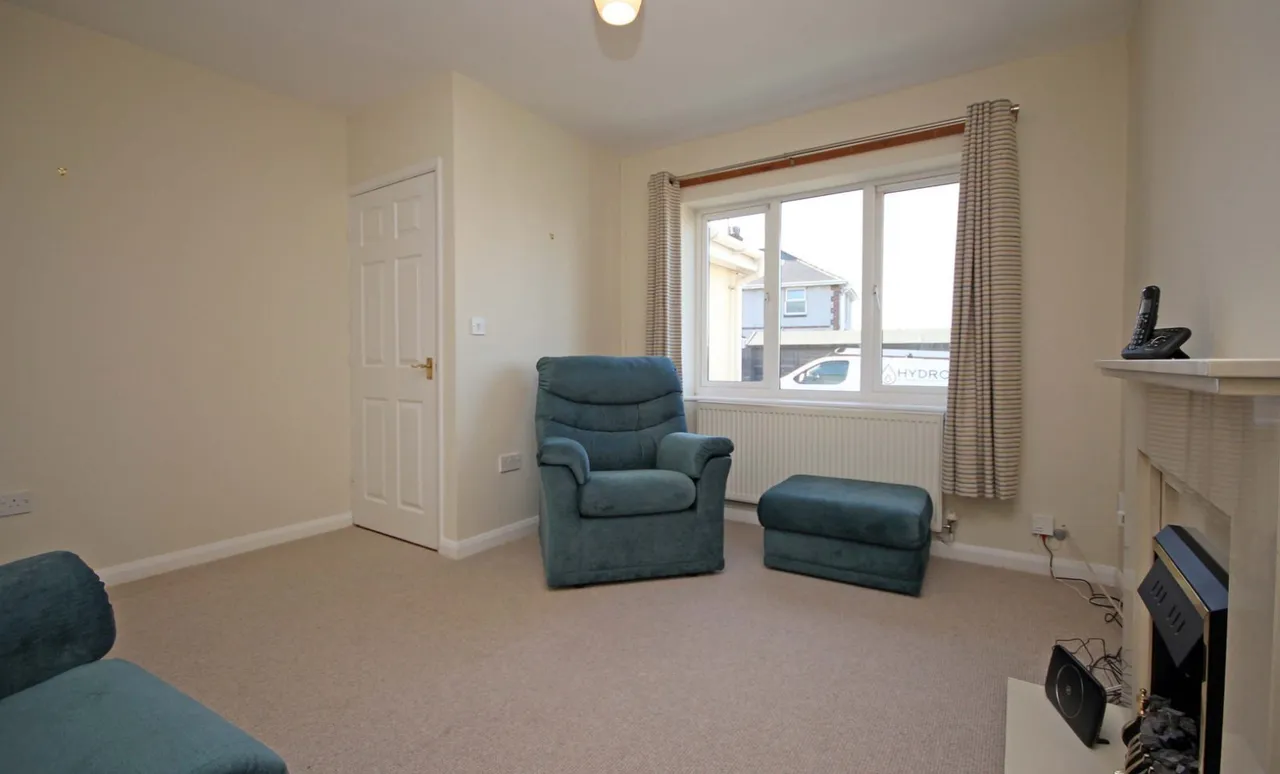 Ffordd Penmynydd, Llanfairpwll, photo 4