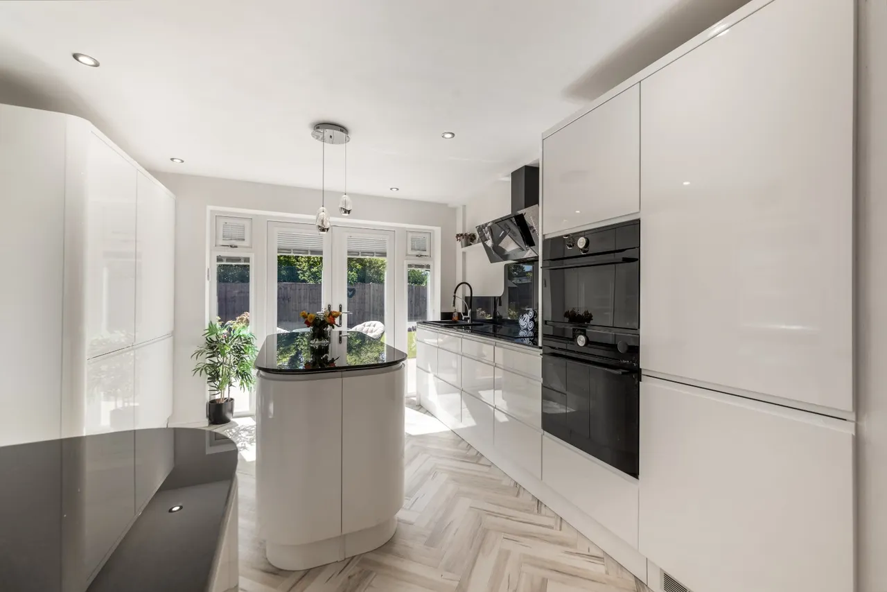 Tysoe Close Ipsley, Redditch, B98 0TB, photo 14
