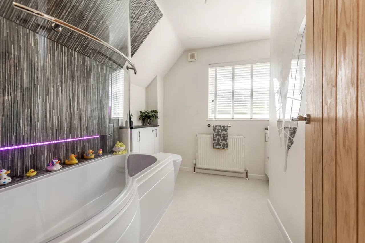 Tysoe Close Ipsley, Redditch, B98 0TB, photo 24
