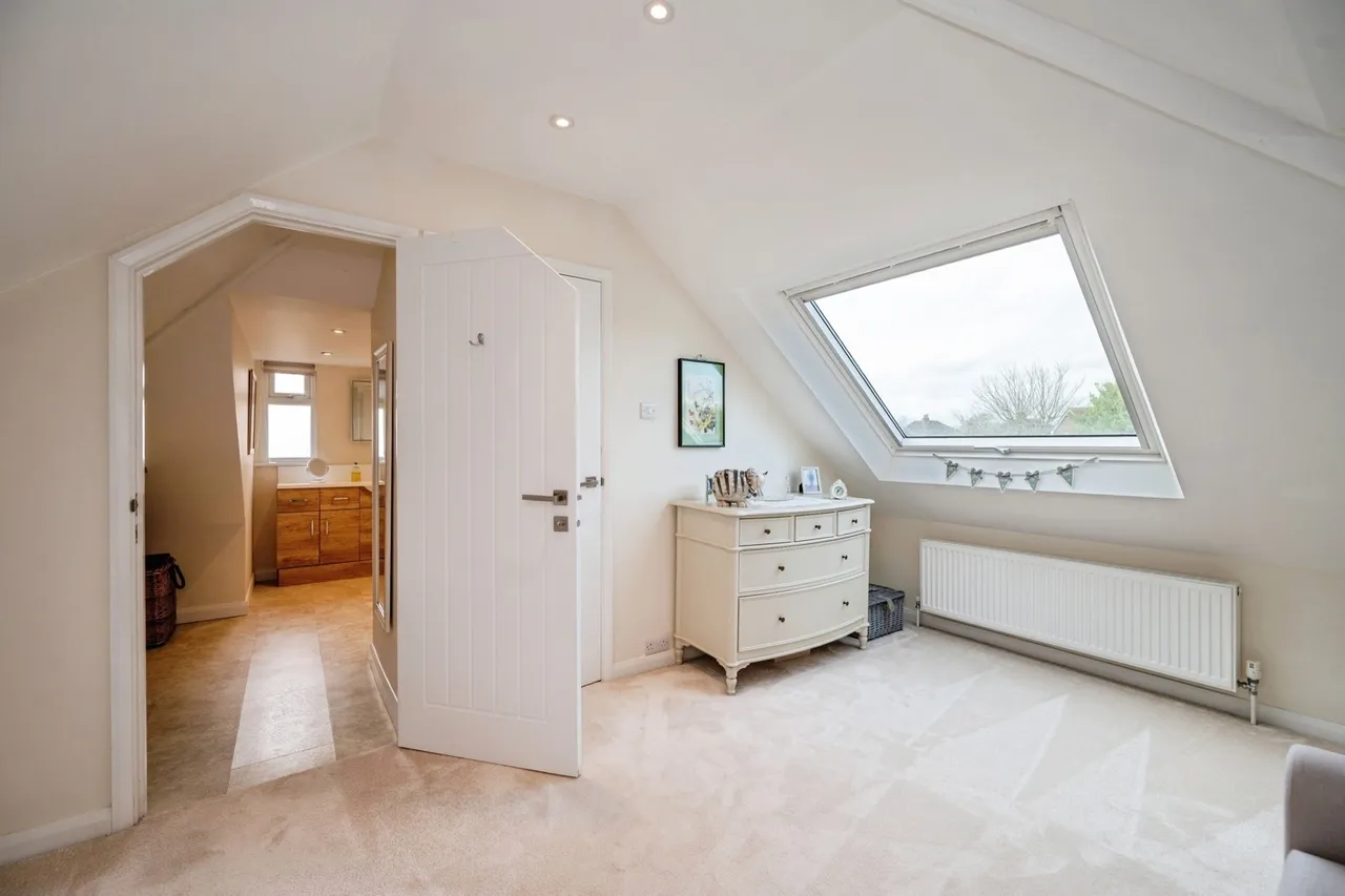 Yew Tree Road, Hayling Island, PO11, photo 14