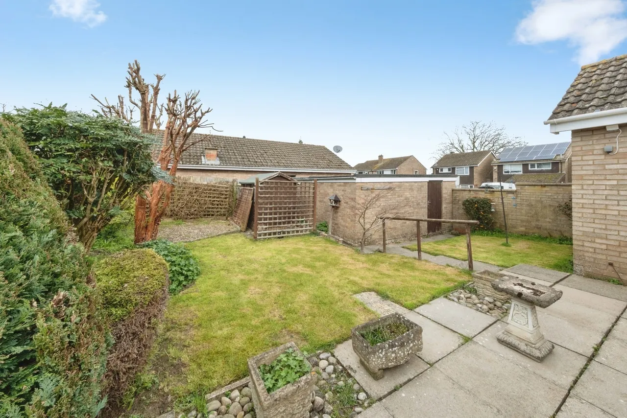 Mays Way, Potterspury, Towcester, Northamptonshire, NN12, photo 13