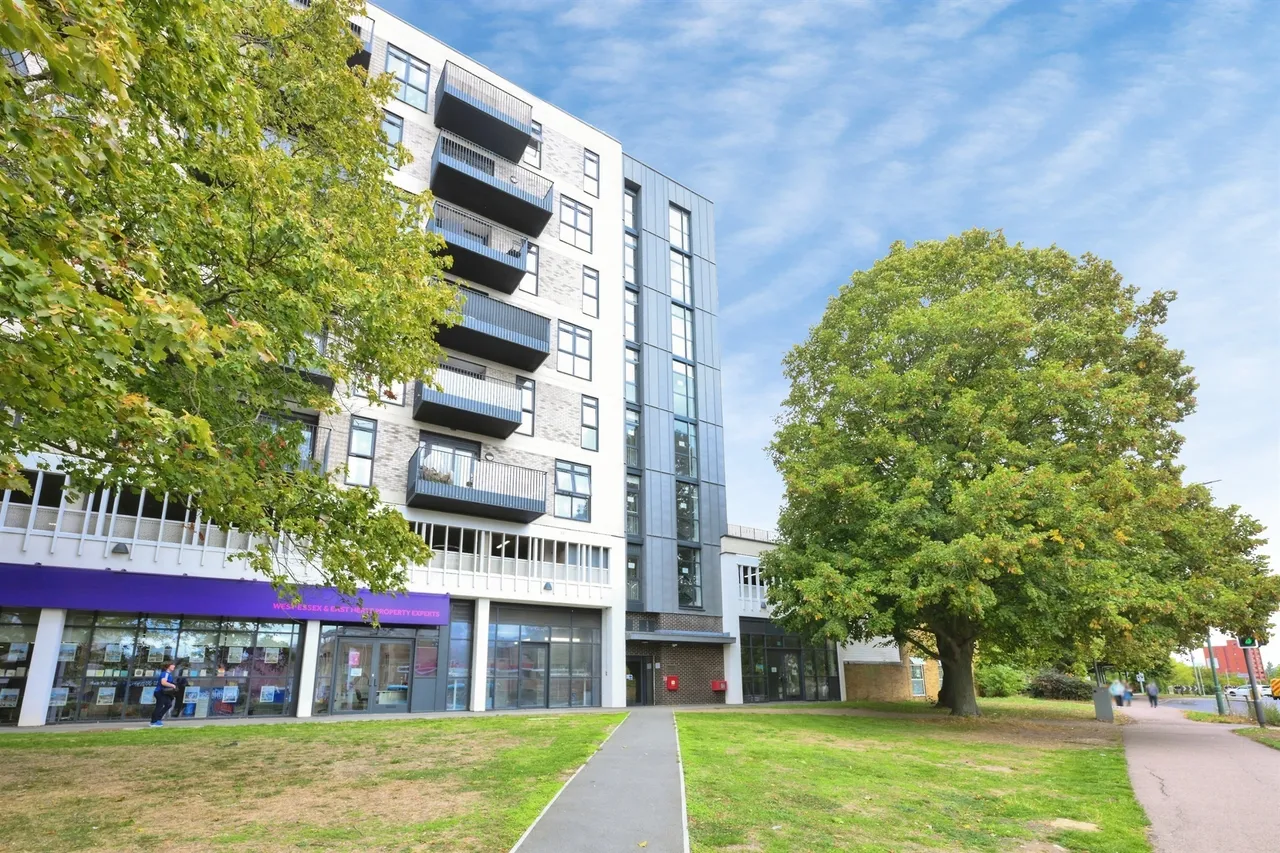 1 bed flat for sale — Wych Elm, Harlow