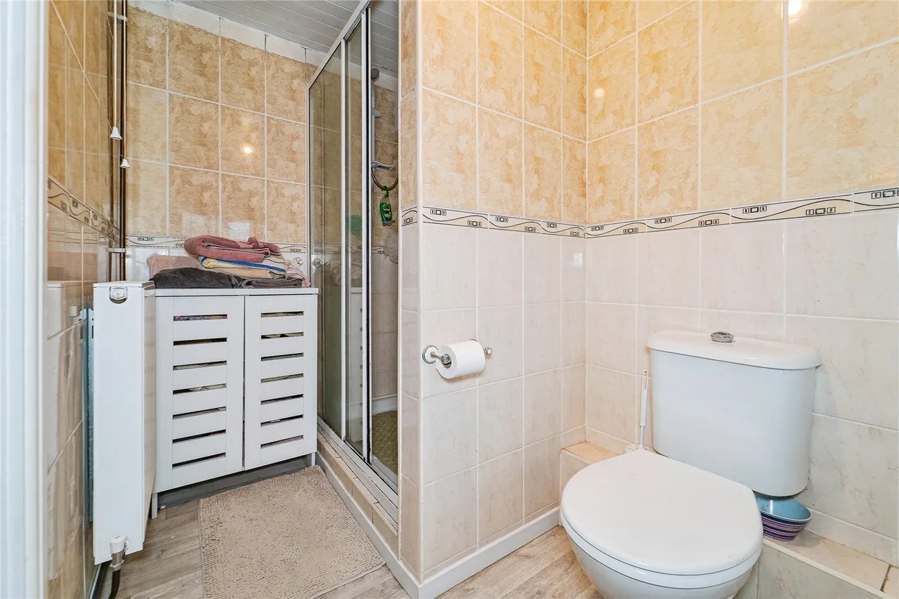 Grass Holm Close, Roch, SA62, photo 20