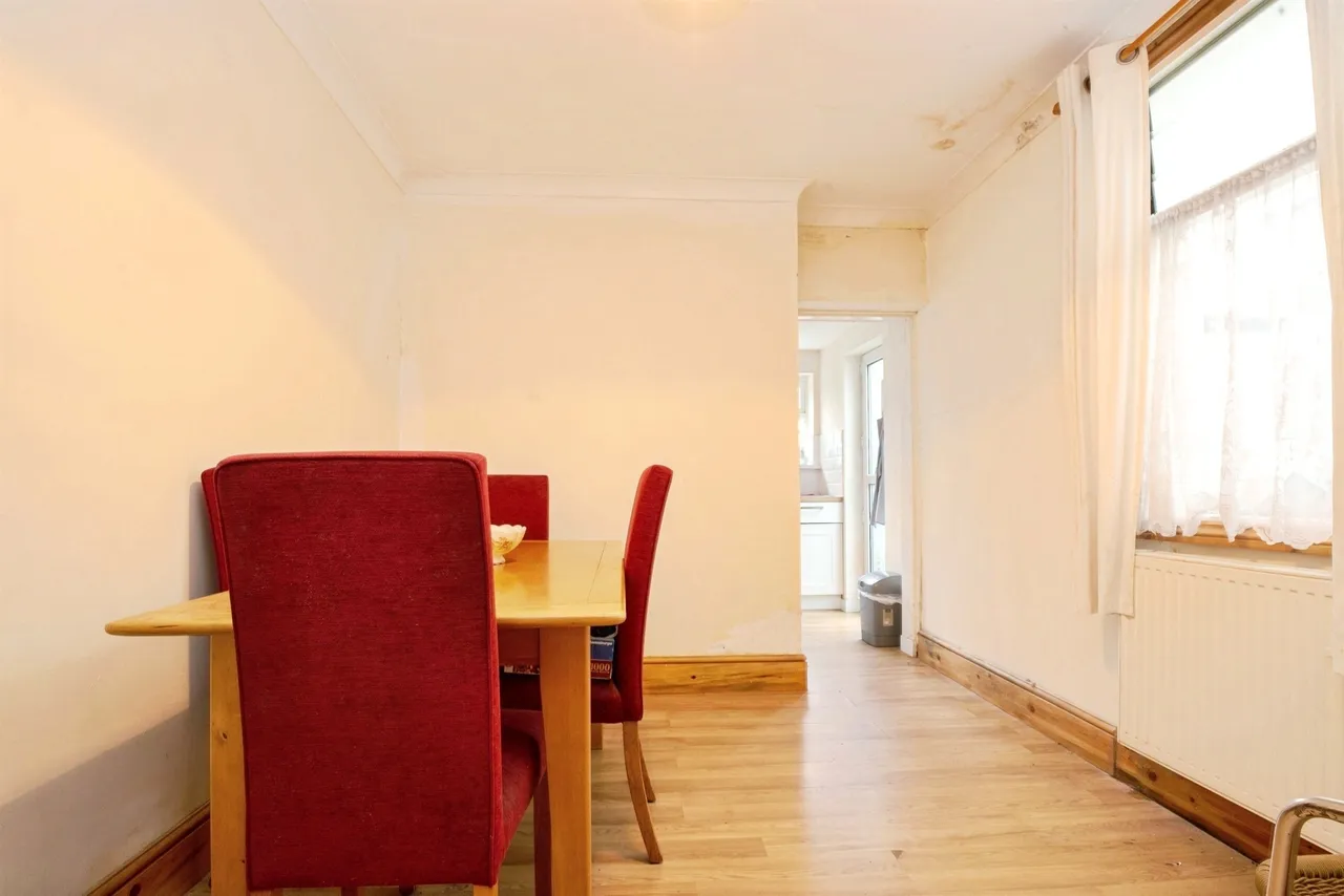 Gwennyth Street, Cardiff, CF24, photo 8