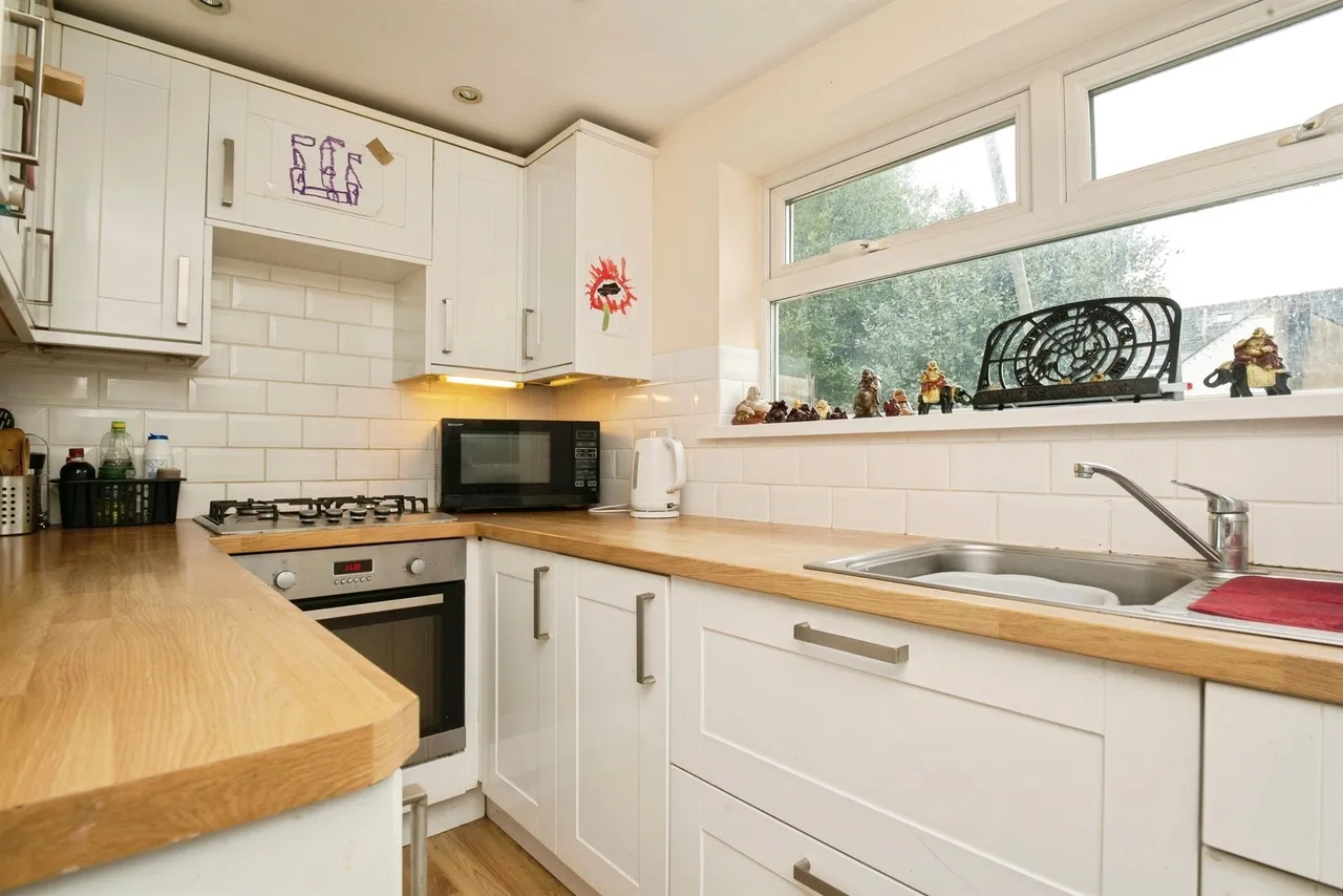 Gwennyth Street, Cardiff, CF24, photo 9