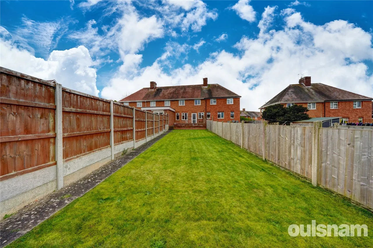 Charles Henry Road, Droitwich, Worcestershire, WR9 8QQ, photo 6