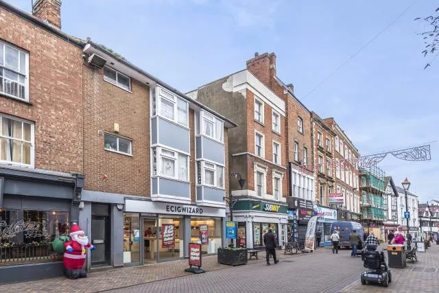 High Street, Banbury, OX16, photo 9