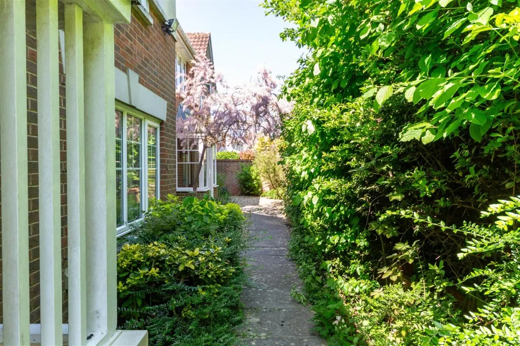 7, The Furlong, Henleaze, Bristol, BS6 7TF, photo 19