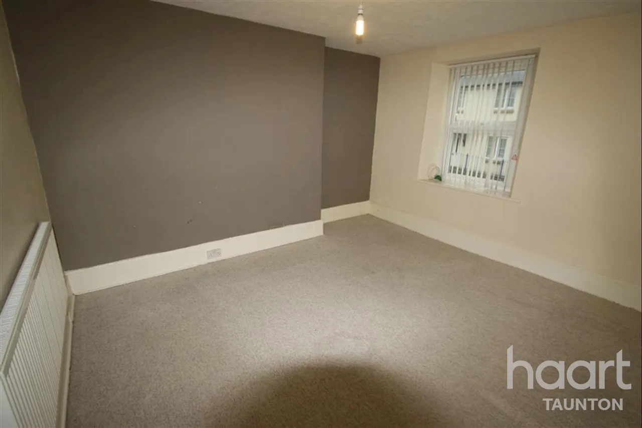 South Road, Watchet, TA23, photo 4