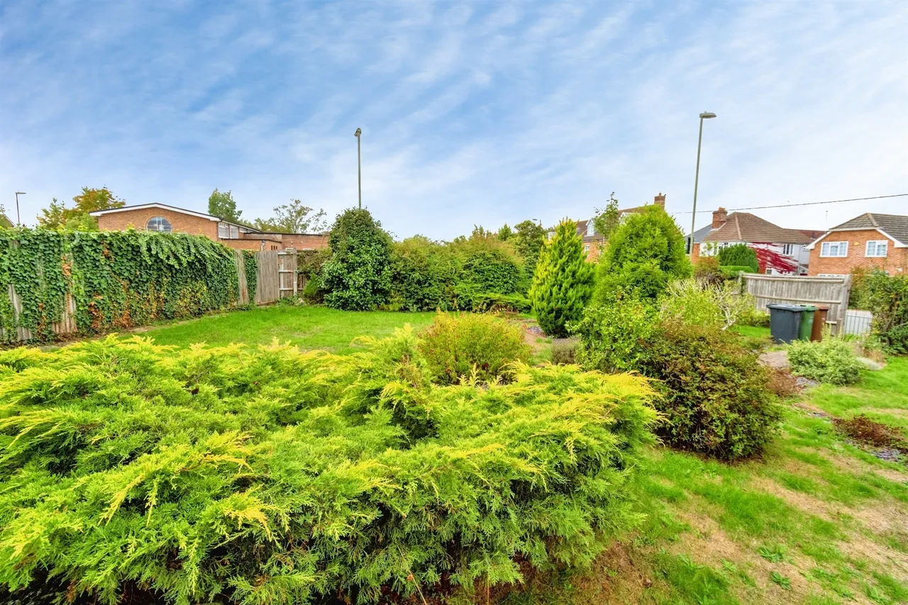 Rownhams Road, North Baddesley, SO52, photo 20