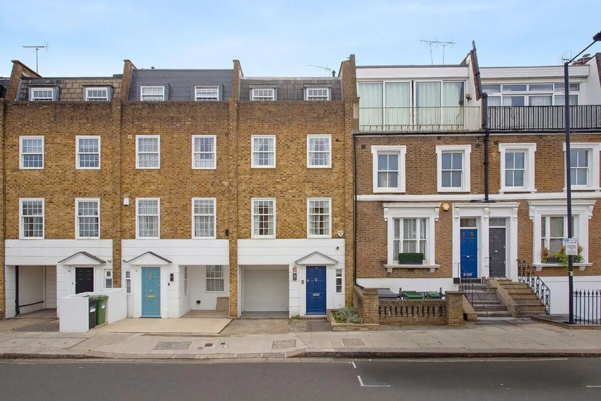 4 bed house for sale, Waterford Road, London, SW6