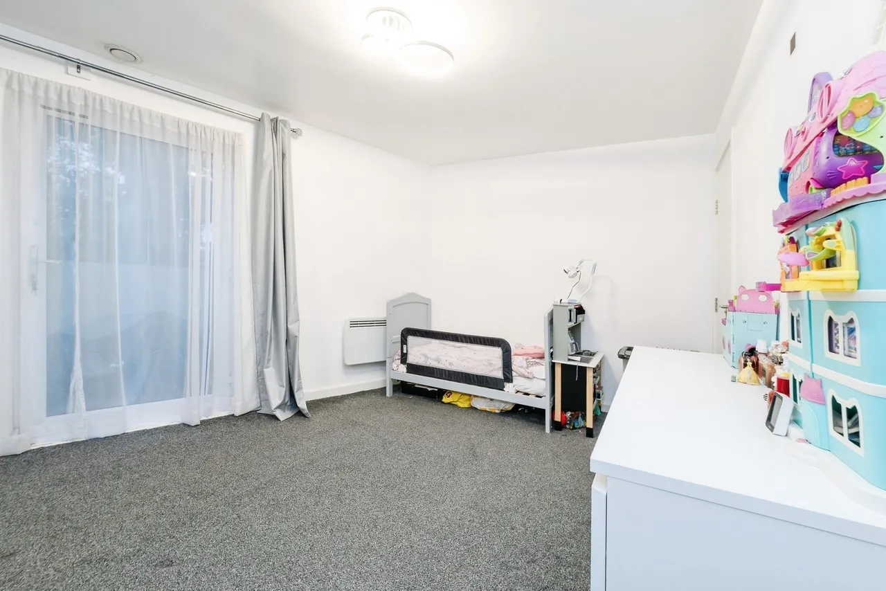 Loxford Road, Barking, IG11, photo 9